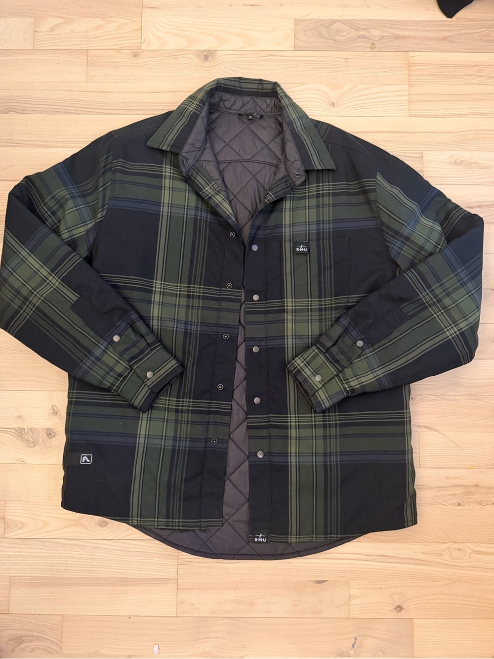 RMU Men's Quilted Plaid Jacket - Green/Black